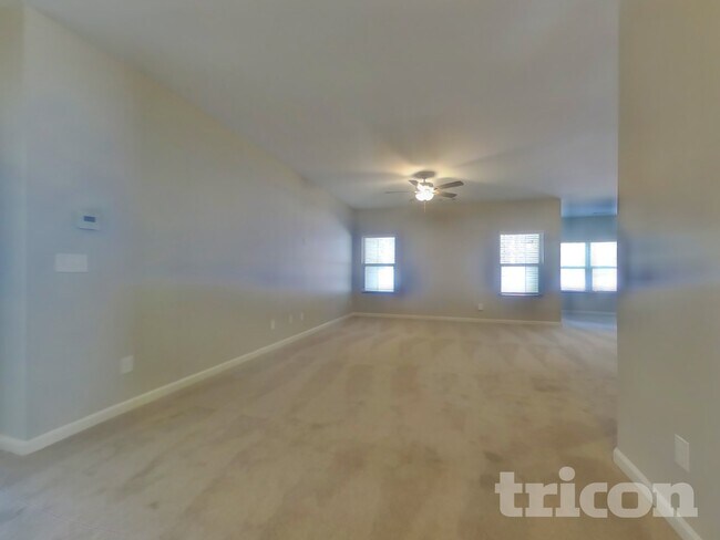 Foto del edificio - 38 Ponders Rd