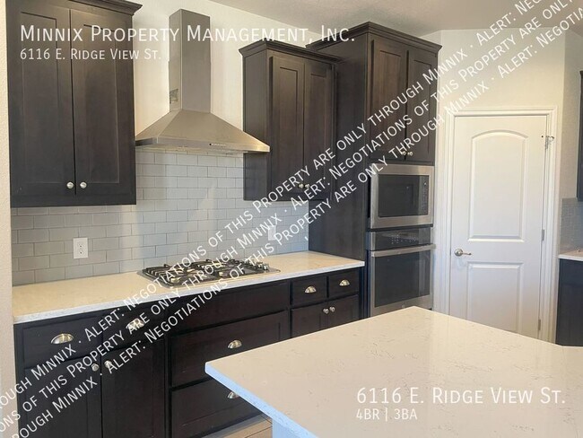Building Photo - 6116 E. Ridge View St.