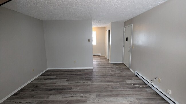 Building Photo - MN Cedar Village (819)