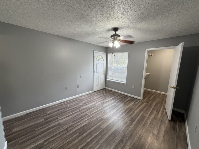 Photo - 1956 Lake Atriums Cir Townhome