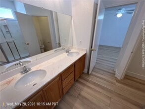 Building Photo - 8027 Sapphire Cove Ave