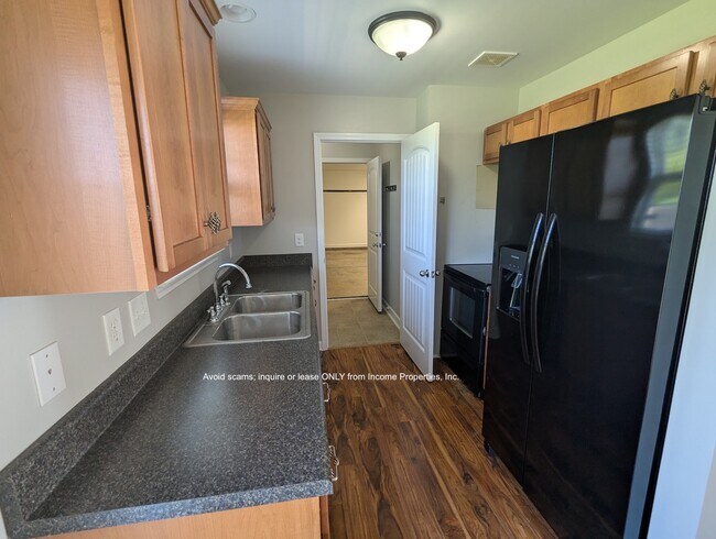 Foto del edificio - 5990 Murfreesboro Rd