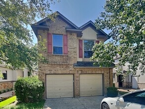 Building Photo - 1250 Nicholas Manor