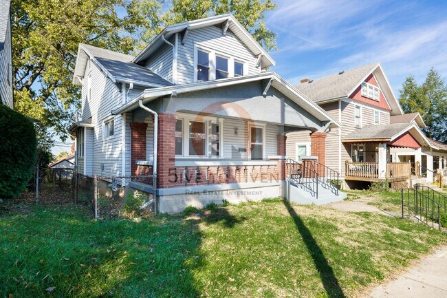 Foto del edificio - 1109 Creighton Ave