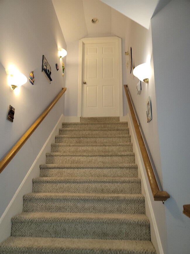 Building Photo - 2465 Troon Ct