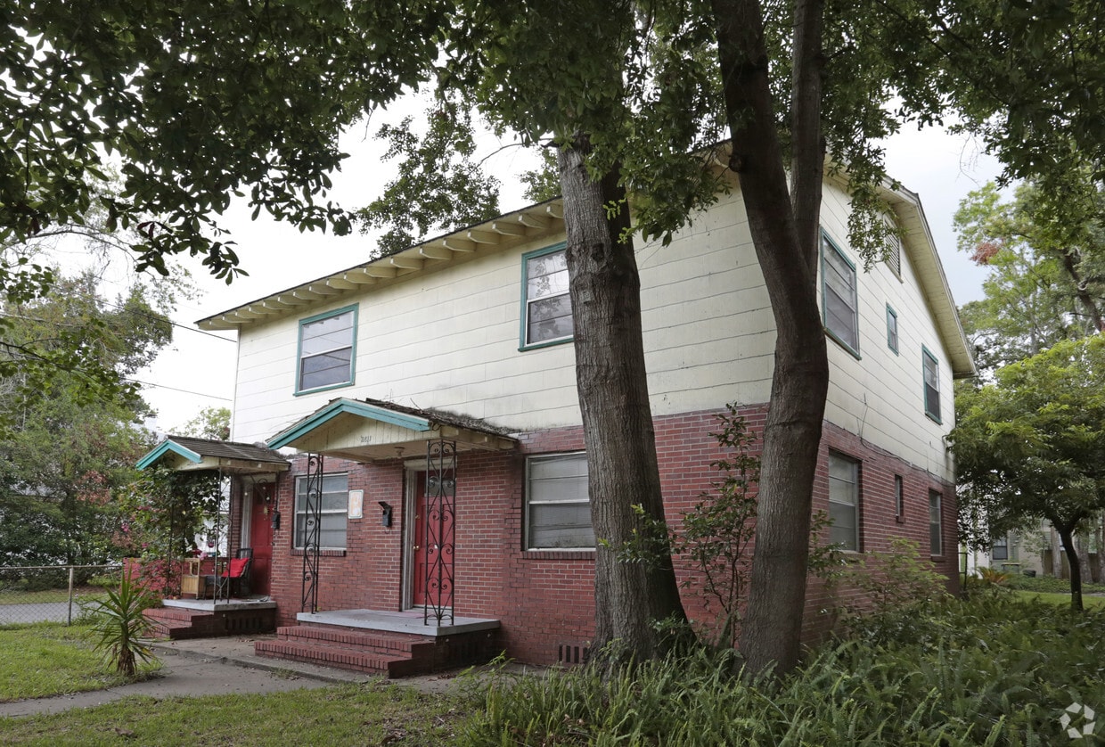 Building Photo - 931 Rubel St