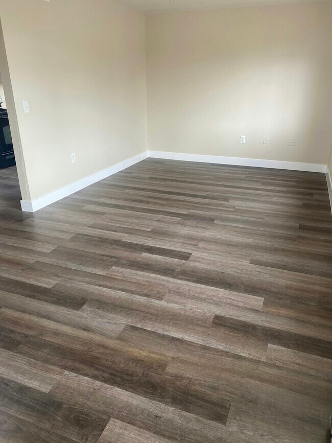 Foto del edificio - 3136 E Cicero St