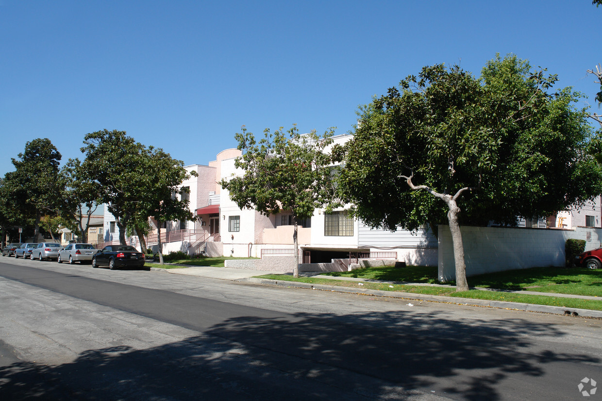 Foto del edificio - GlenDale Plaza Apts