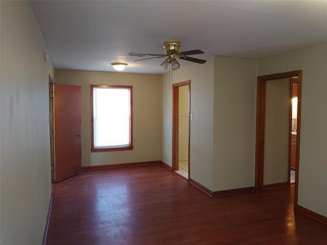 Building Photo - 1309 Ross Ave