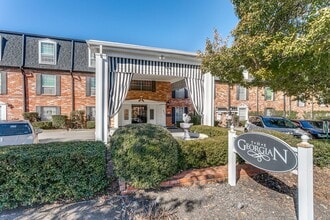 Building Photo - 8401 N New Braunfels Ave