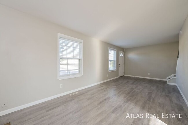 Building Photo - 17161 E Princeton Dr