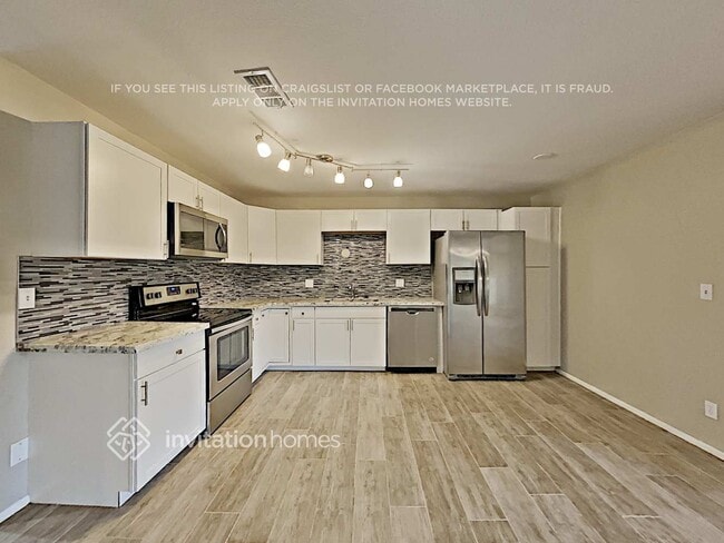 Foto del edificio - 12462 N 33rd St