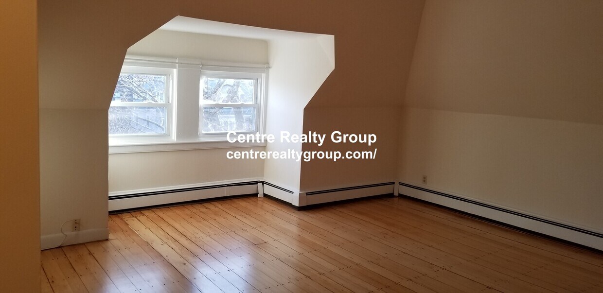 Foto principal - 89 Englewood Ave