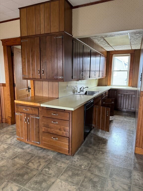 Building Photo - 2 Fairfax Rd