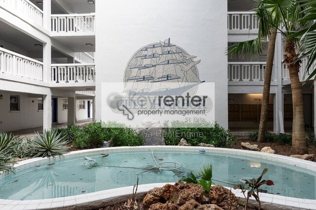 Photo - 17117 Gulf Boulevard Apartment