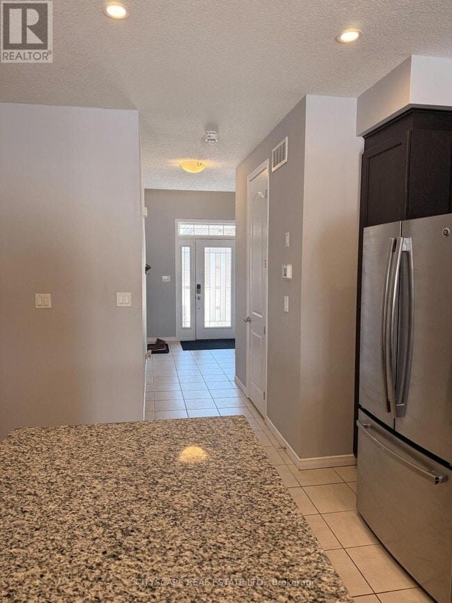 Building Photo - 267 Buttonbush St