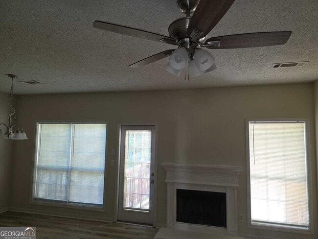 Building Photo - 156 Madeline Ct