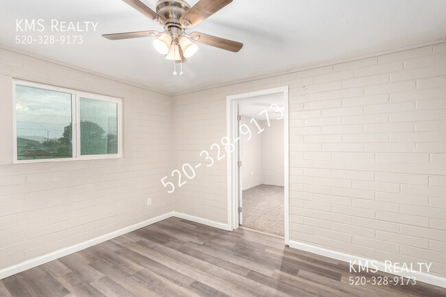 Foto del edificio - 1019 E 27th St