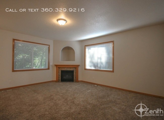 Building Photo - 8009 NE 16th St