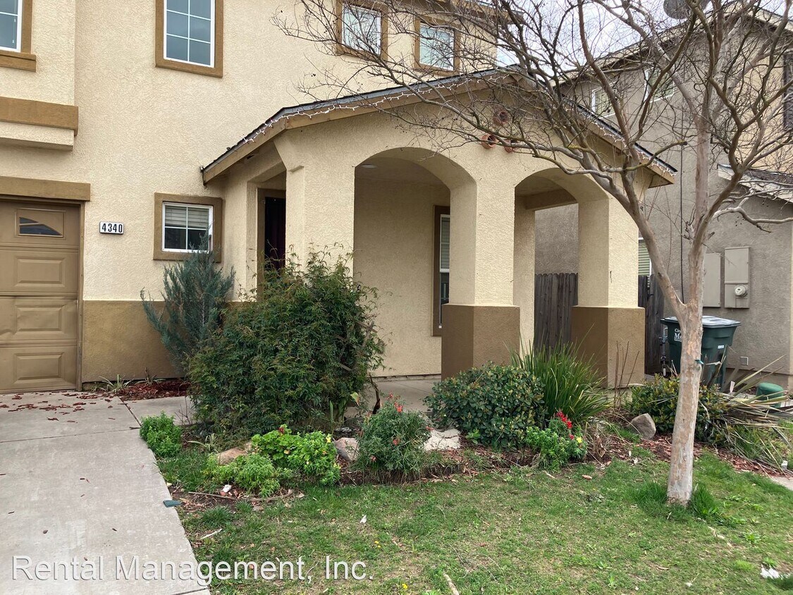 4340 Briggs Ln