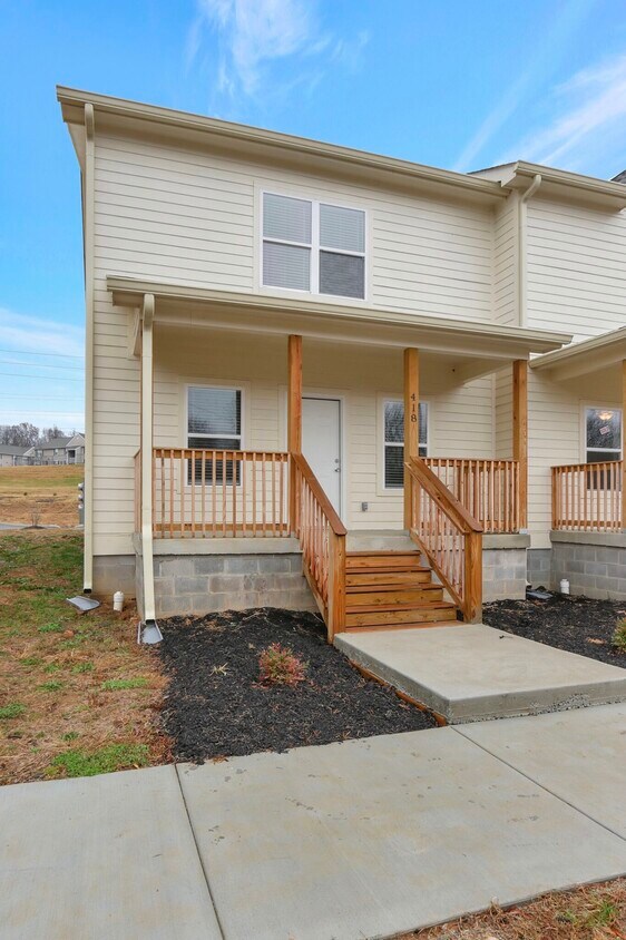 Primary Photo - 448 Caldwell Dr