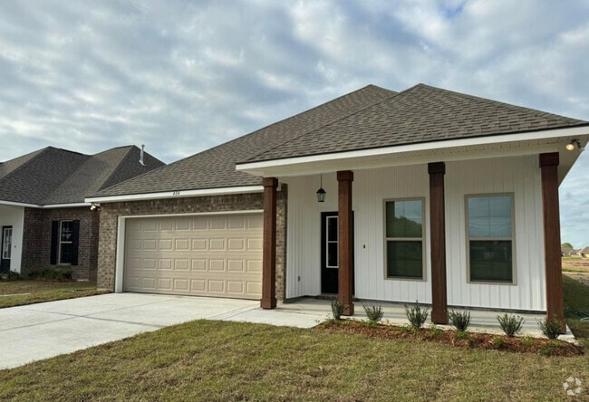 Building Photo - 404 Weaver Way