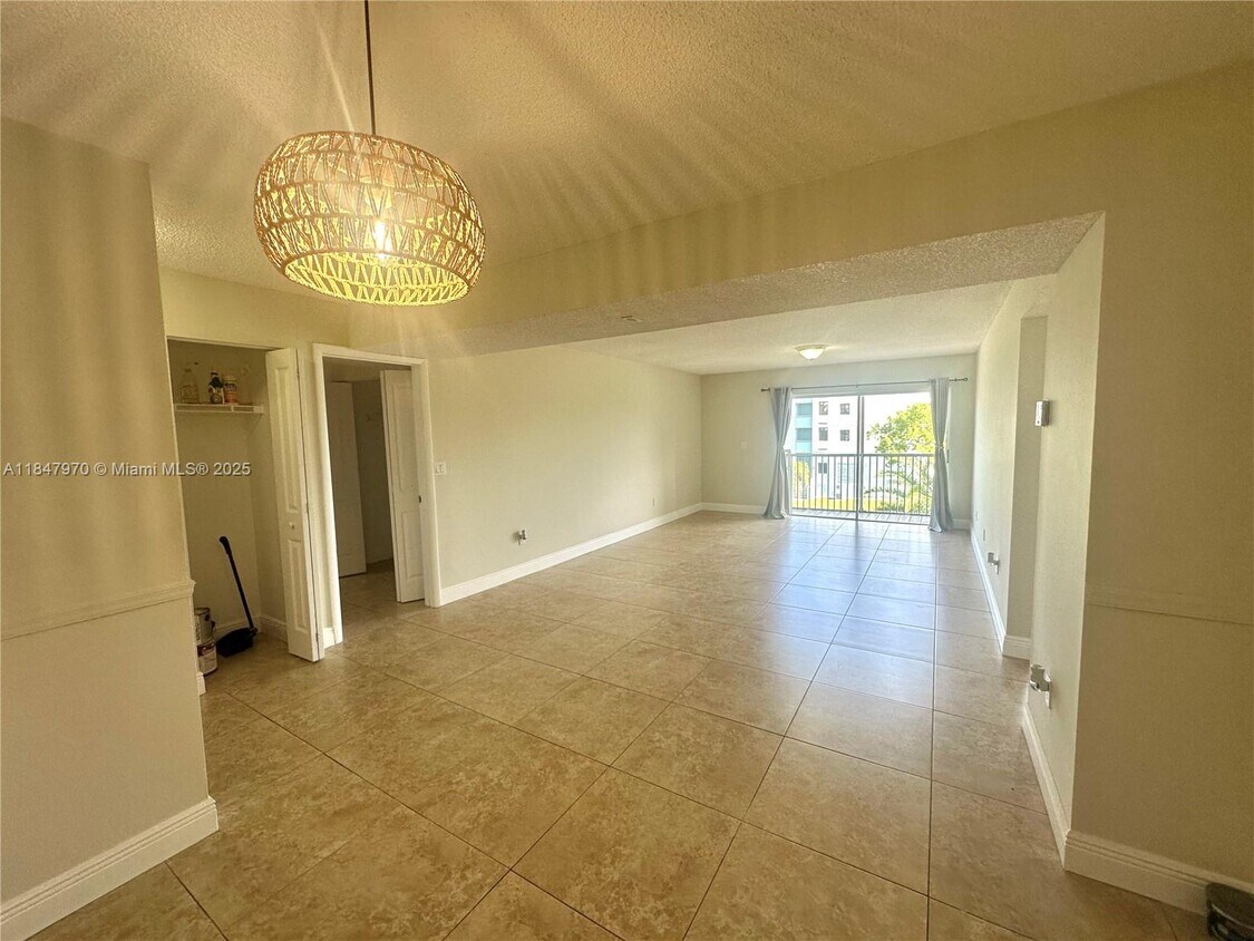 Foto principal - 21133 SW 85th Ave