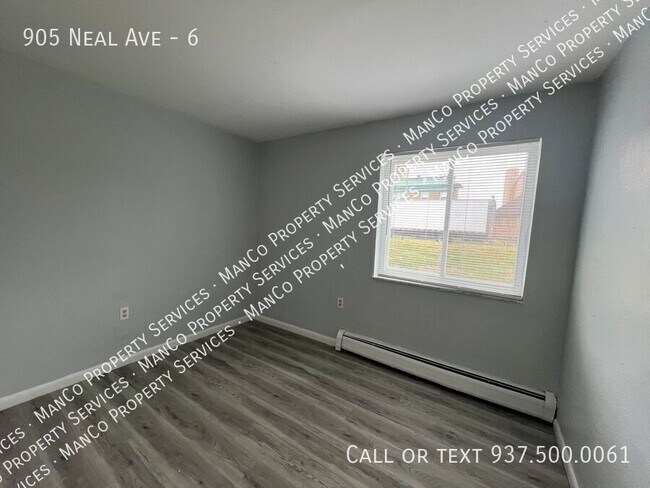 Building Photo - 905 Neal Ave