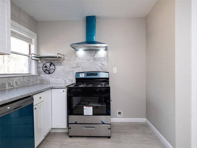 Foto del edificio - 3215 Soway St