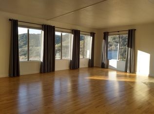 Building Photo - Santa Margarita lovely home