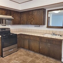 Building Photo - 14966 Ritter St