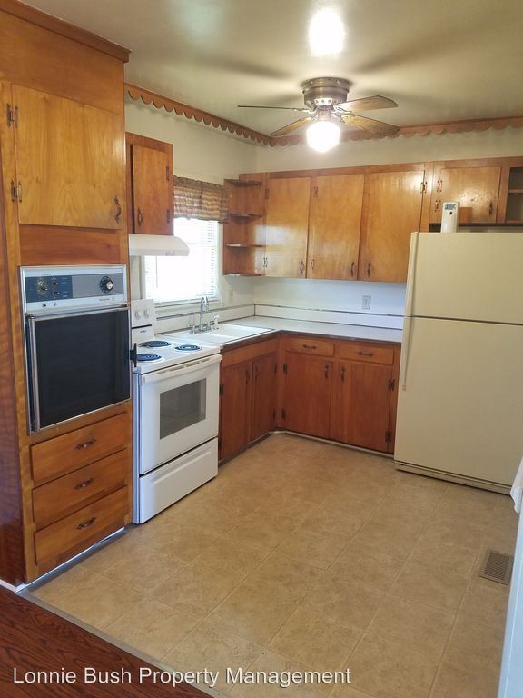 Building Photo - 3 br, 1 bath House - 1511 City Park Ave
