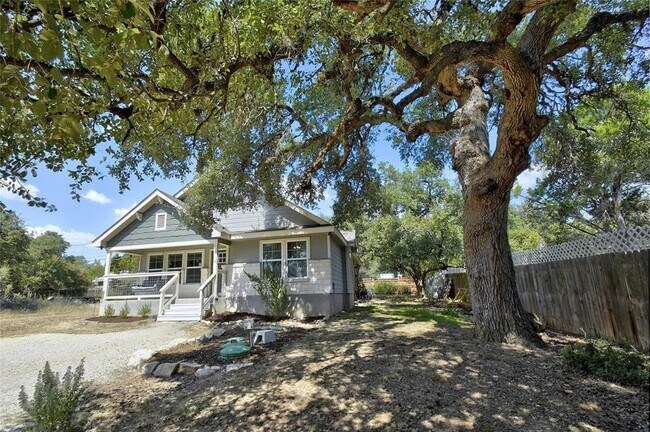 Building Photo - 198 Scenic Dr