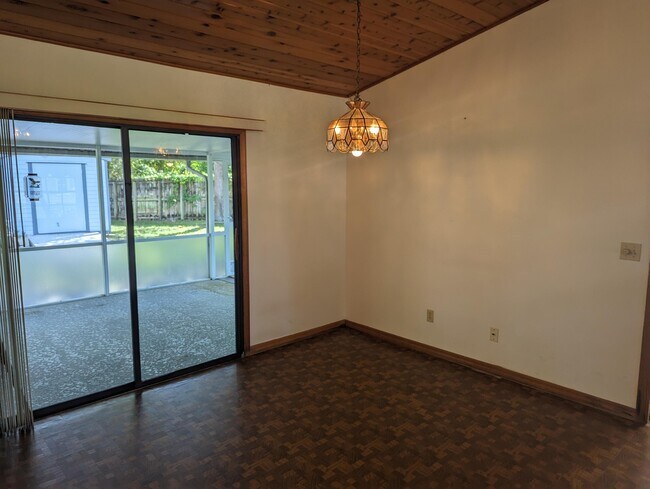 Foto del edificio - 2391 SE Harrington Ave
