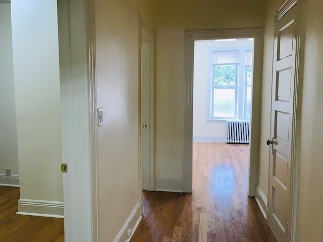 Building Photo - 103 Sanford Pl