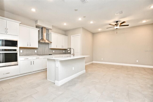 Building Photo - 2941 Voyager Ave