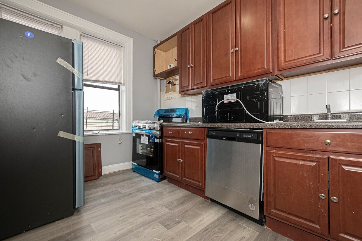 Foto principal - 5307 Palisade Ave
