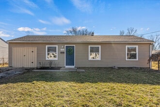 Building Photo - 3465 Alamosa Dr