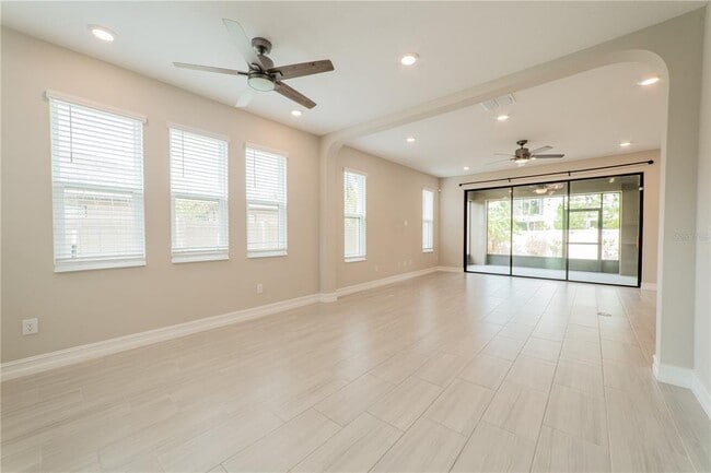 Building Photo - 4667 San Martino Dr