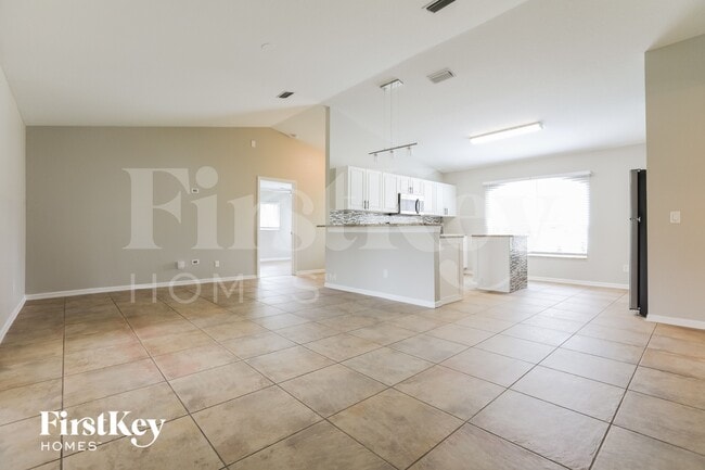 Foto del edificio - 1618 Purple Ln