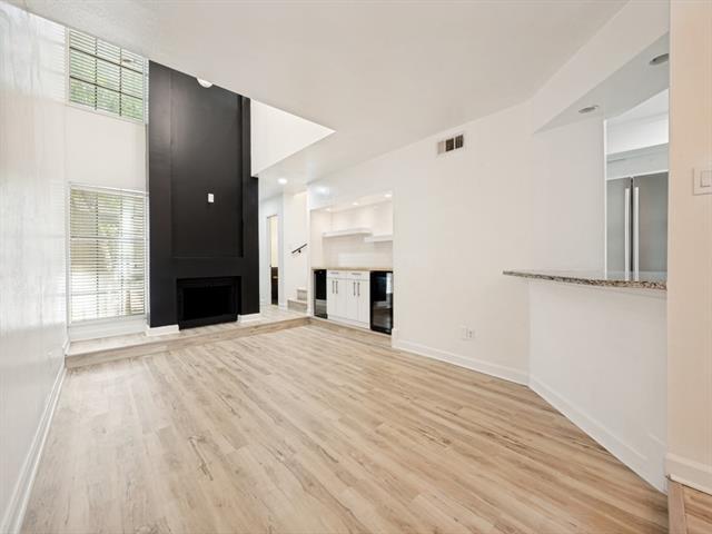 Foto del edificio - 6019 Ridgecrest Rd