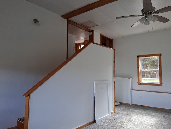 Foto del edificio - 17 Dickey Ln