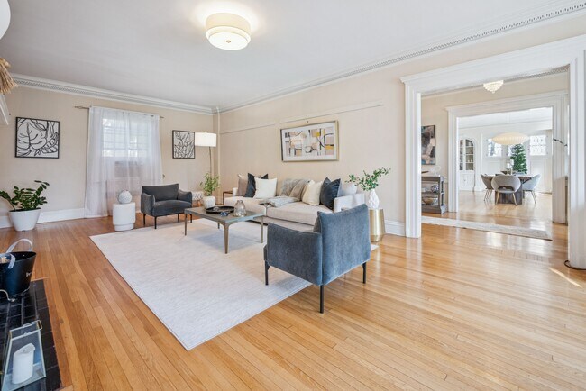 Foto del edificio - 258 Ridgewood Ave