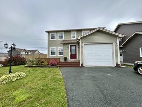Building Photo - 26 Petite Forte Drive