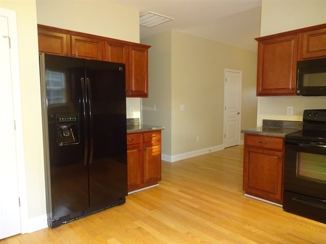 Foto del edificio - 108 Ivey Mountain Cv