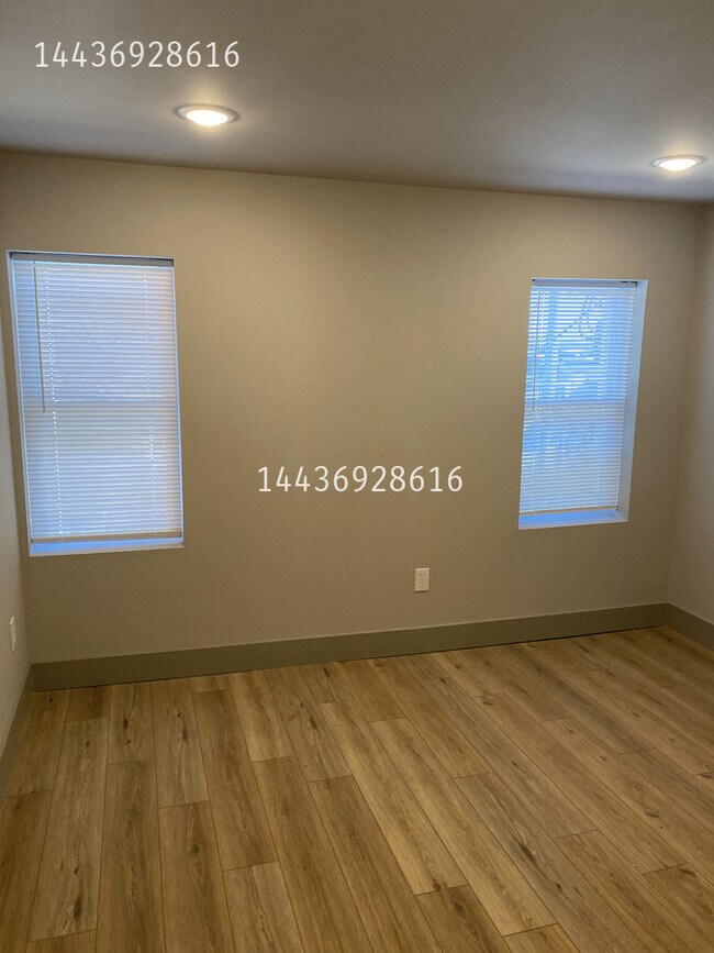 Building Photo - 435 N Glover St