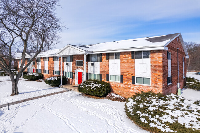 Foto del edificio - Applewood Village Apartments