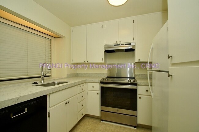 Foto del edificio - Updated Meadow Oaks One Bedroom