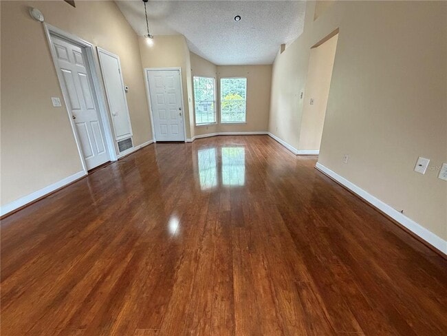 Building Photo - 304 Baywest Neighbors Cir