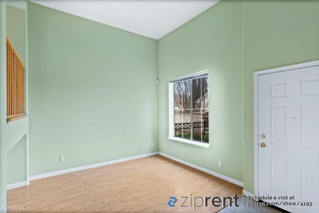 Foto del edificio - 3265 Vineyard Park Way